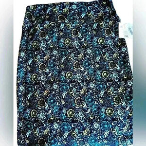 Lularoe 2XL  black, green & turquoise‎ floral Cassie pencil skirt. NWT.